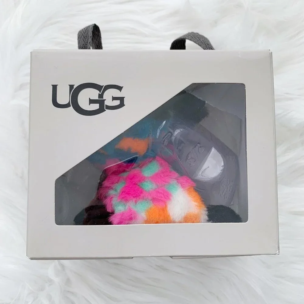 NWT UGG Fluff Yeah Checks Slide baby sandals, 02/03 6-12 mos